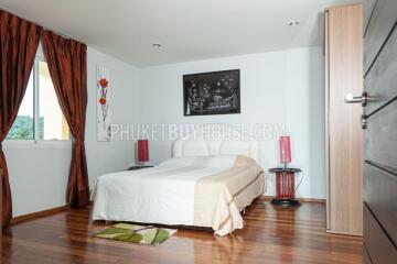 NAI4718: HOT SALE! 2 Bedroom renovated apartment