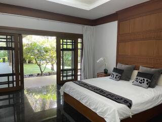 3 bdrs Villa for sale in Surin, Phuket