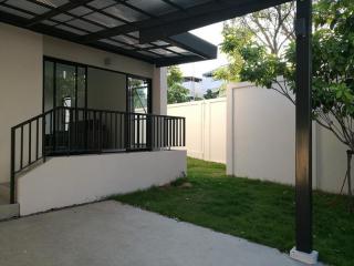 For Rent Bangkok Town House Krungthep Kreetha Saphan Sung