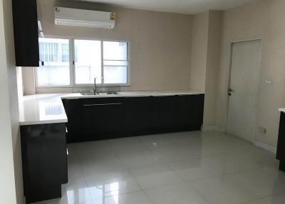 For Sale Single House Nirvana Beyond Rama 9 Suan Luang