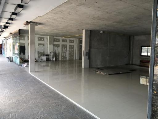 For Rent Retail Space Lat Phrao Road Wang Thonglang