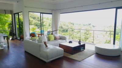 Seaview 5 bedrooms pool villa located in Bangtao, Phuket