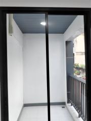 For Rent Bangkok Home Office Sathorn road BTS Surasak Bang Rak