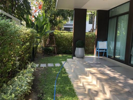 For Sale and Rent Bangkok House Setthasiri Krungthep Kreetha Hua Mak Bang Kapi