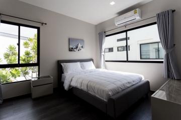 For Rent Samut Prakan Town House Vive Bang Na-Trat Road Bang Phli