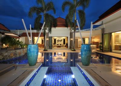 Sai Taan 5 bedroom villa with pool view in Sai Taan