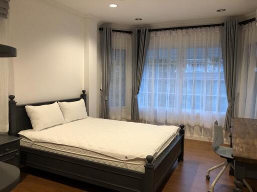 For Rent Samut Prakan House Fantasia Villa Bearing BTS Bearing Mueang Samut Prakan