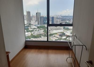 For Rent Bangkok Condo Lumpini 24 Sukhumvit 24 BTS Phrom Phong