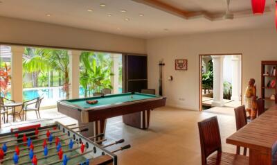 6 Bedrooms with private pool villa in Rawai