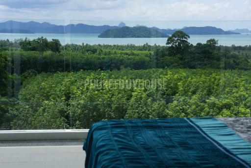 EAS4467: Amazing views, large modern villa