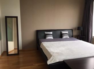 For Rent Bangkok Condo Emporio Place Sukhumvit 24 BTS Phrom Phong Khlong Toei