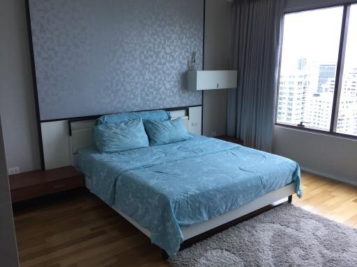 For Sale and Rent Bangkok Condo Emporio Place Sukhumvit 24 BTS Phrom Phong Khlong Toei