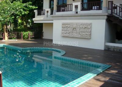 NAI4294: Spacious 3 bedroom villa with pool in Nai Harn for sale