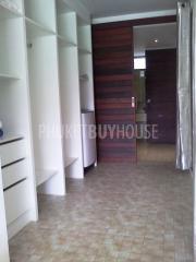 KTH4211: Spacious one-bedroom apartment for sale in Kathu