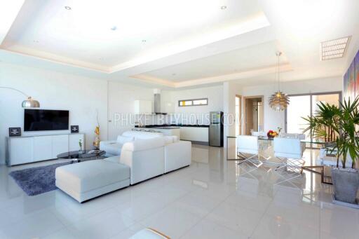 KAT4199: An exclusive Luxury 4 bedroom Apartment with sea view