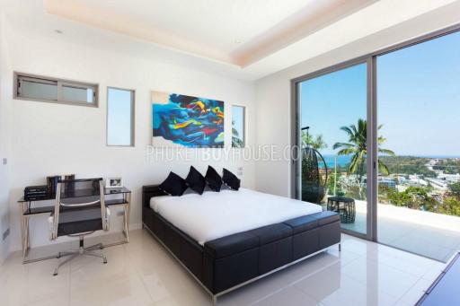 KAT4197: An exclusive luxury 3 bedroom unit with sea view in Phuket