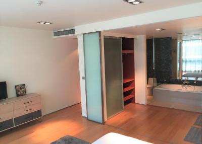 For Rent Bangkok Condo Ficus Lane Sukhumvit 44/1 BTS Phra Khanong Khlong Toei