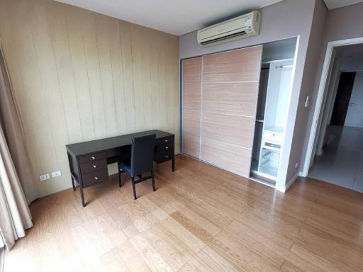 For Rent Bangkok Condo Fullerton Sukhumvit 59 BTS Ekkamai Watthana