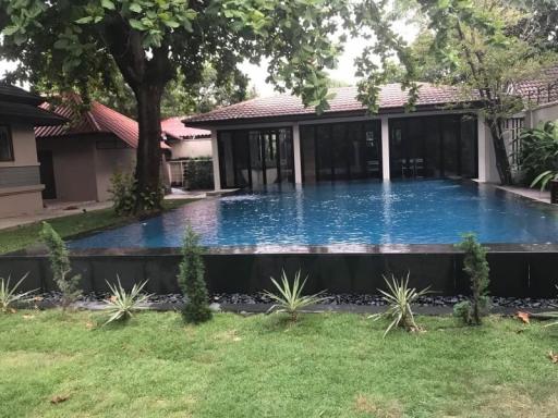 For Rent Single House Sukhumvit 63 BTS Ekkamai Watthana