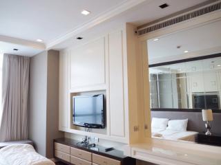 For Rent Bangkok Condo Athenee Residence Ruam Ruedi BTS Phloen Chit Pathum Wan