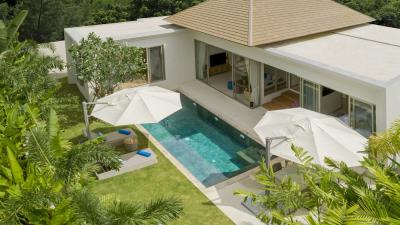 Tropical modern 4 bedrooms with private pool villa for sale