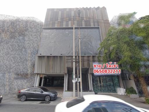 For Sale and Rent Bangkok Shophouse Home Office Sukhumvit BTS Bang Chak Phra Khanong