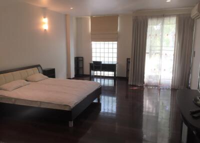 For Rent Bangkok Condo Garden Apt 49 Thonglor BTS Thong Lo Watthana