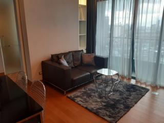 For Rent Bangkok Condo Lumpini 24 Sukhumvit 24 BTS Phrom Phong