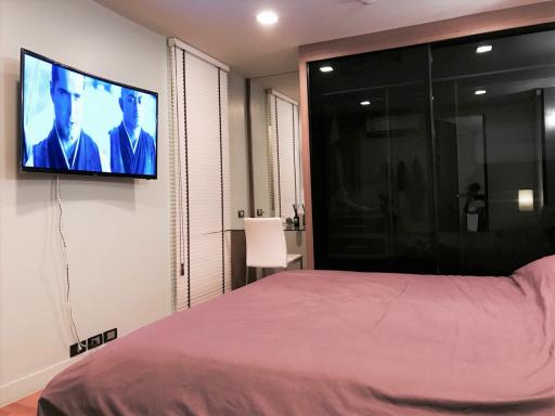 For Sale and Rent Bangkok Condo Quad Silom Narathiwas BTS Chong Nonsi Bang Rak