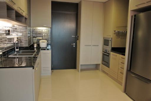 For Sale and Rent Bangkok Condo Le Luk Sky Walk Sukhumvit 69/1 BTS Phra Khanong Watthana