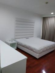 For Rent Bangkok Condo Polo Park Condominium Wireless BTS Phloen Chit MRT Lumphini Pathum Wan