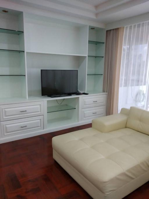 For Rent Bangkok Condo Polo Park Condominium Wireless BTS Phloen Chit MRT Lumphini Pathum Wan