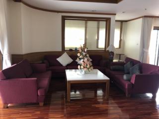 For Rent Bangkok Apartment Sathorn BTS Chong Nonsi Sathorn