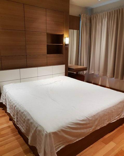 For Rent Bangkok Condo Emporio Place Sukhumvit 24 BTS Phrom Phong