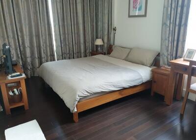 For Sale and Rent Bangkok Condo Aguston Sukhumvit 22 BTS Phrom Phong Khlong Toei