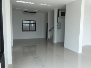 For Sale Pathum Thani Factory Kanchanaphisek Road Lam luk Ka