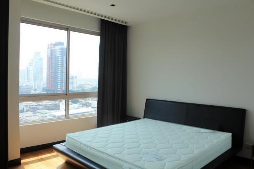 For Sale and Rent Bangkok Condo The Lofts Yennakart Yen Akat BTS Chong Nonsi MRT Lumphini Yan Nawa