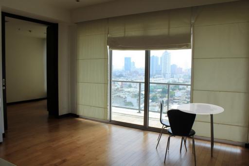 For Sale and Rent Bangkok Condo The Lofts Yennakart Yen Akat BTS Chong Nonsi MRT Lumphini Yan Nawa