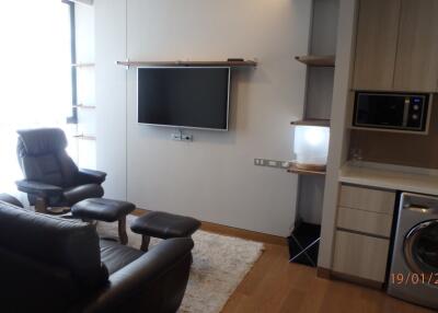 For Rent Bangkok Condo Lumpini 24 Sukhumvit 24 BTS Phrom Phong Khlong Toei