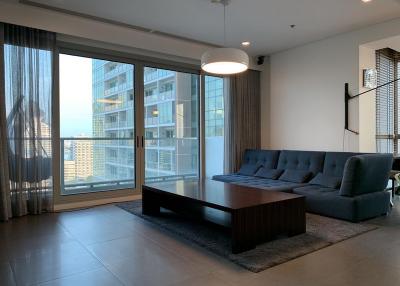 For Sale and Rent Bangkok Condo The River Charoen Nakhon BTS Saphan Taksin Khlong San