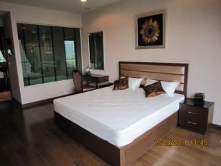 For Sale and Rent Bangkok Condo The Address Chidlom Somkid BTS Chit Lom Pathum Wan