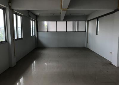 For Rent Pathum Thani Warehouse with Factory License Lam Luk Ka