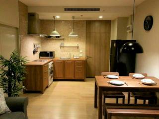 For Rent Bangkok Condo Noble Reveal Sukhumvit 63 BTS Ekkamai Watthana