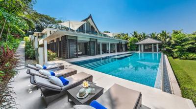 Luxury Beachfront 5 bedrooms villa in Cape Yamu