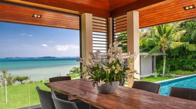 Luxury Beachfront 5 bedrooms villa in Cape Yamu