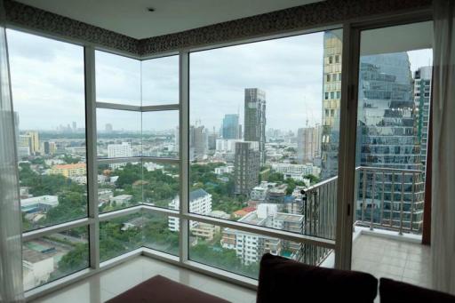 For Rent Bangkok Condo Fullerton Sukhumvit 59 BTS Ekkamai Watthana