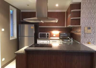 For Rent Bangkok Condo Fullerton Sukhumvit 59 BTS Ekkamai Watthana