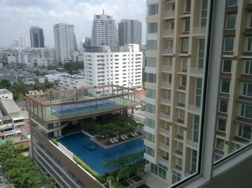 For Rent Bangkok Condo Empire Place Narathiwas BTS Chong Nonsi Sathorn