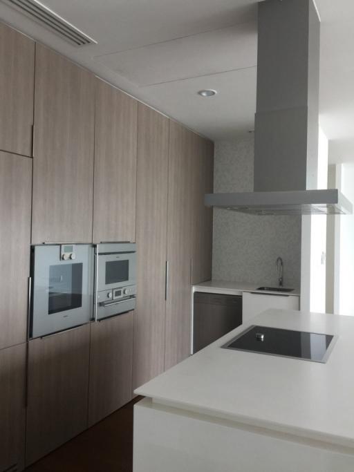 For Rent Bangkok Condo 185 Rajadamri Mahatlek Luang 3 BTS Ratchadamri Pathum Wan