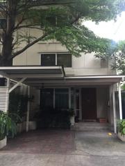 For Rent Bangkok Single House Sukhumvit BTS Ekkamai Watthana